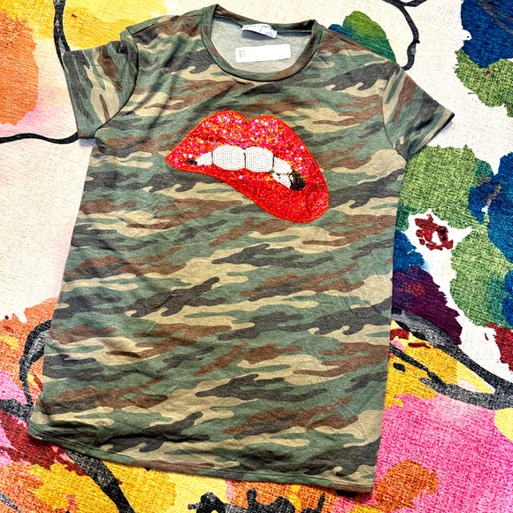 Camo sequence top - Picture 2 of 3